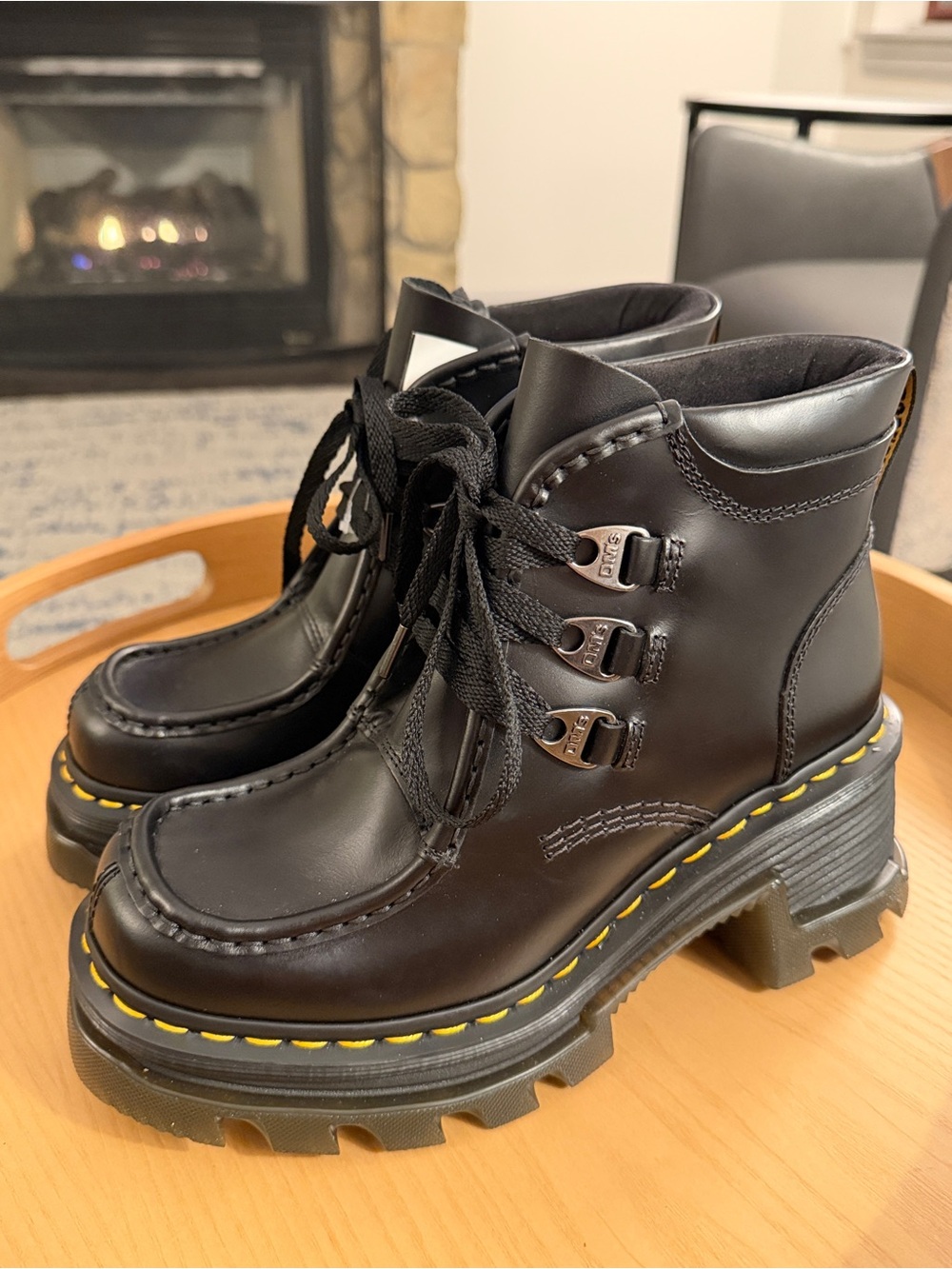Dr Martens Corran 3-Eye Atlas Leather Heeled Platform Boots Black Women US 7 NWT
